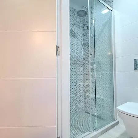 Cozy Townhouse With Ocean Views In Appartement Costa Adeje (Tenerife)
