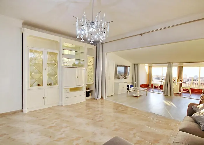 Tatil Evi Cozy Townhouse With Ocean Views In